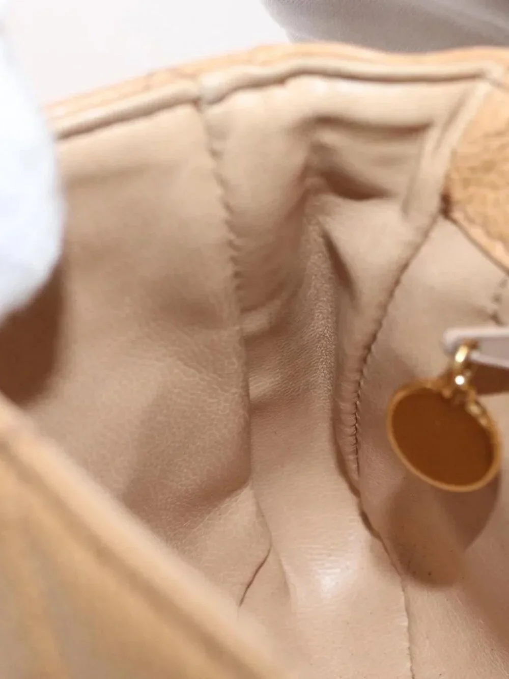 CHANEL Matelasse Waist Bag Grained Calf Skin Beige Gold CC Auth BA12986V